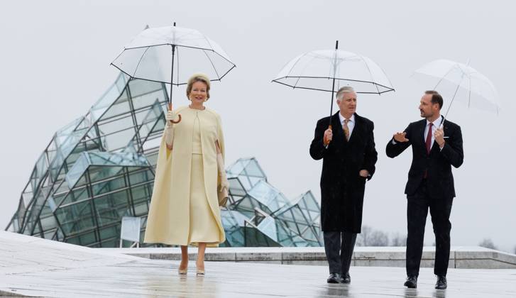 Queen Mathilde, King Philippe - Filip of Belgium and Crown Prince Haakon Magnus of Norway arrive for a round table discussion at the Norwegian Opera House in Oslo on day two of the official state visit of the Belgian royal couple to Norway, on Wednesday 25 March 2026. Belgian monarchs are on an official state visit to Norway from 24 to 26 March 2026.  BENOITxDOPPAGNE 168855198