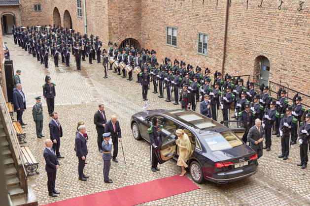 Belgian Royal Couple Visits Norway - Day 2 Queen Mathilde and King Philippe of Belgium visited the Akershus Fortress where they eated with king King Harald V and Queen Sonja and Prince Haakon in Olso, Norway on March 25, 2026, during the second day of the official visit in Norway. Photo by Olivier Polet ABACAPRESS.COM Oslo Norway  Copyright: xPoletxOlivier ABACAx