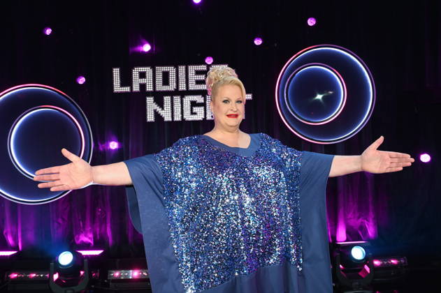 Comedienne Daphne de Luxe, real name Daphne Haderlein, as host of the ARD show Ladies Night, the only comedy and cabaret show with an all-female cast on German-speaking television