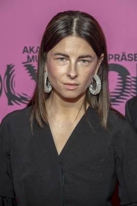 ABB POLYTON Balbina Monika Jagielska and guest on the red carpet at the Polyton Music Award Ceremony 2026 at Atelier GardensBerkin on Wednesday 25 03 2026 in Berlin Berlin Germany