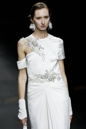 BEIJING, CHINA - MARCH 26: A model walks the runway at the XiaoZhuangTangYun collection by designer Midori on day 7 of China Fashion Week 2026 (Spring) at 798Â·751 PARK on March 26, 2026 in Beijing, China.  Copyright: xChinaxNewsxServicex 111630841701