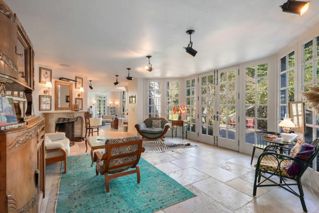 Drew Barrymore is selling her huge historic 1740s estate just TWO years after she bought it for eye-watering £3.7m Story from Jam Press (Drew Barrymore Estate) Pictured: The £3.7m estate. Drew Barrymore is selling her huge historic 1740s estate just TWO years after she bought it for eye-watering £3.7m Hollywood star Drew Barrymore is selling her huge estate just two years after she bought it. The actress and talk show host has listed her sprawling home for .99m (£3.7m). The historic six-bedroom, nine-bathroom estate in Harrison, Westchester County, New York, has nearly 12 acres of land and dates back to the 1740s. Barrymore bought it as a convenient countryside escape from New York City, where she films her talk show. But it needed a  Copyright: xJamxPress ModernxAngles