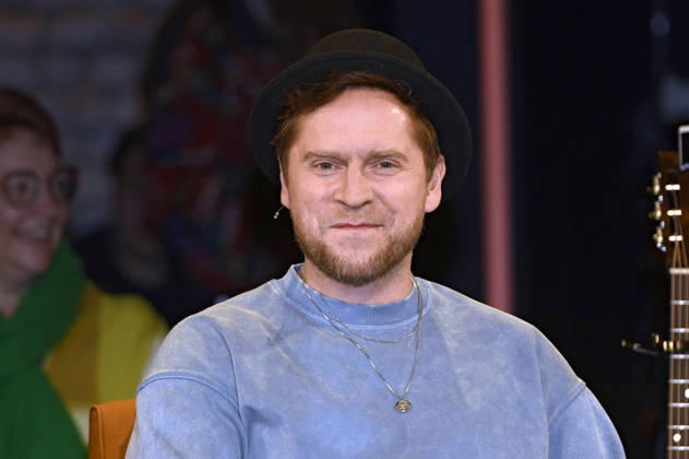 Johannes Oerding at the recording of the RB talk show 3nach9 at Radio Bremen Studio Bremen, 27 03 2026 Foto:xC.xNiehausx xFuturexImagex 3nach9_6323