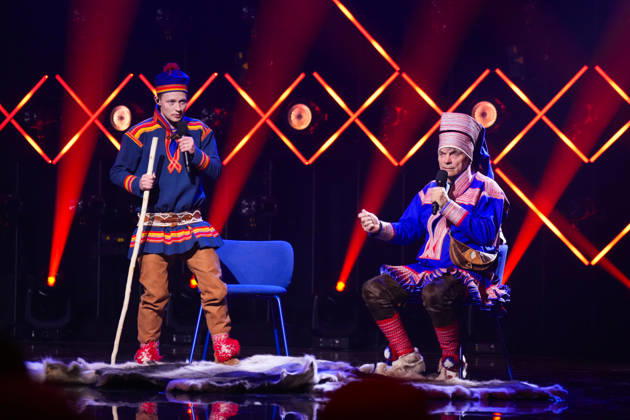 Sami Grand Prix 2016 Kautokeino 20260328 IÅgor Nila with Mari Ann during the final of the Sami Grand Prix SGP, in the sports hall in Kautokeino on Saturday evening Sami Grand Prix is an annual Sami song and joke competition that brings together participants from all over Sapmi, spanning Norway, Sweden and Finland Photo Heiko Junge NTB Kau  Copyright: xHeikoxJungex xNTBx