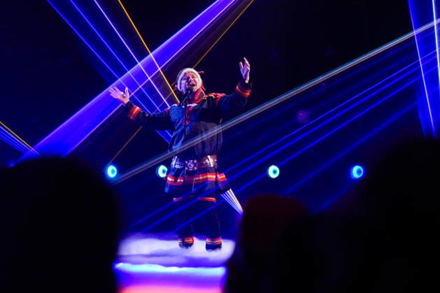 Sami Grand Prix 2016 Kautokeino 20260328 Lars Ãnte Kuhmunen with Nils Issat during the final of the Sami Grand Prix SGP, in the sports hall in Kautokeino on Saturday evening Sami Grand Prix is an annual Sami song and joke competition that brings together participants from all over Sapmi, spanning Norway, Sweden and Finland Phot  Copyright: xHeikoxJungex xNTBx