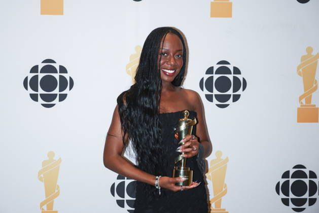March 28, 2026, Hamilton, On, Canada: Debby Friday poses for photos after winning Dance Recording of the Year during the 2026 Juno Awards Gala in Hamilton, Saturday, March 28, 2026. Hamilton Canada  - ZUMAc35_ 20260328_zaf_c35_183 Copyright: xNickxIwanyshynx