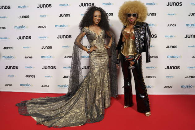 March 28, 2026, Hamilton, On, CAN: Samora, left, and Ammoye, nominated for Reggae Recording of the Year, on the red carpet at the 2026 Juno Awards Gala in Hamilton, Saturday, March 28, 2026. Hamilton CAN - ZUMAc35_ 20260328_zaf_c35_208 Copyright: xPeterxPowerx