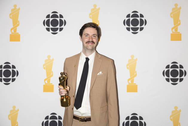 March 28, 2026, Hamilton, On, Canada: Adam Christie poses for photos after winning Comedy Album of the Year during the 2026 Juno Awards Gala in Hamilton, Saturday, March 28, 2026. Hamilton Canada  - ZUMAc35_ 20260328_zaf_c35_223 Copyright: xNickxIwanyshynx