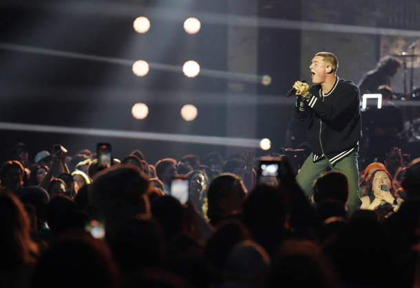 March 29, 2026, Hamilton, On, CANADA: Cameron Whitcomb performs at the 2026 Juno Awards in Hamilton, on Sunday, March 29, 2026. Hamilton CANADA  - ZUMAc35_ 20260329_zaf_c35_233 Copyright: xChrisxYoungx