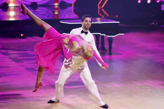 Actor Jan Kittmann GZSZ and dancer Kathrin Menzinger at the fourth dance show of the 19th season of the RTL dance show Lets Dance at the Coloneum Cologne, 29 03 2026 NRW Germany Copyright: xChristophxHardtx