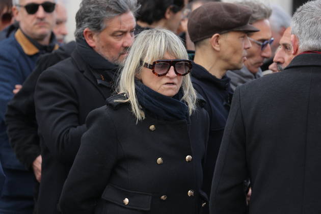 Isabelle Mergault Funeral At Pere Lachaise - Paris Christine Bravo during the funeral of Isabelle Mergault for a secular ceremony beneath the dome of Père-Lachaise Cemetery in Paris, France on Monday, March 30, 2026 before she is laid to rest at Montmartre Cemetery. Isabelle Mergault actress, director and columnist’ died at the age of 67. Photo by Nasser Berzane ABACAPRESS.COM Paris France  Copyright: xBerzanexNasser ABACAx
