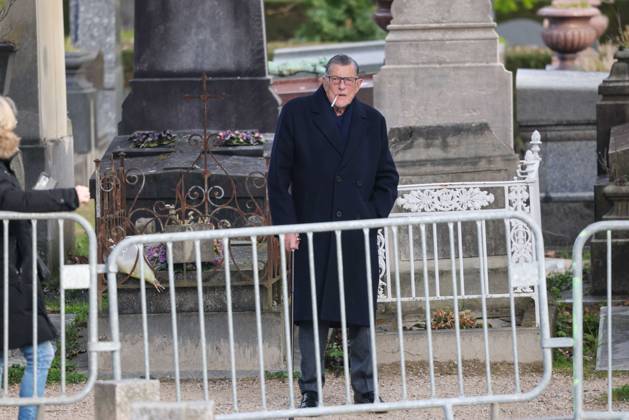 Paris, France le 30 mars 2026 - Funerailles de l actrice et realisatrice francaise Isabelle Mergault au cimetiere Pere-Lachaise - Funeral of French actress and director Isabelle Mergault at the Pere-Lachaise cemetery Ici JEAN CLAUDE CAMUS Copyright: xSebastienxTOUBONx
