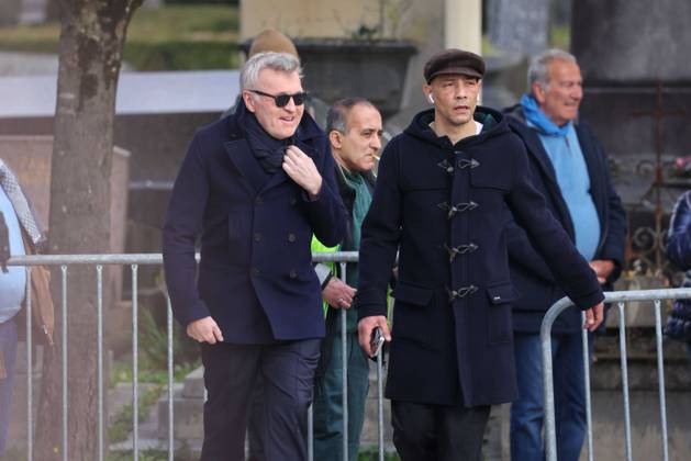 Paris, France le 30 mars 2026 - Funerailles de l actrice et realisatrice francaise Isabelle Mergault au cimetiere Pere-Lachaise - Funeral of French actress and director Isabelle Mergault at the Pere-Lachaise cemetery Ici Laurent Ruquier, Steevy Boulay Copyright: xSebastienxTOUBONx