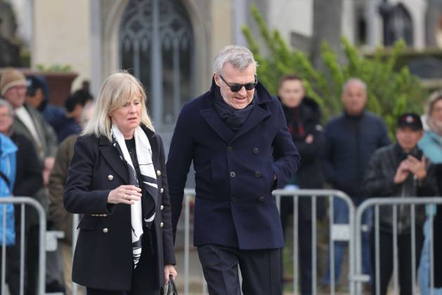 Paris, France le 30 mars 2026 - Funerailles de l actrice et realisatrice francaise Isabelle Mergault au cimetiere Pere-Lachaise - Funeral of French actress and director Isabelle Mergault at the Pere-Lachaise cemetery Ici Laurent Ruquier Copyright: xSebastienxTOUBONx