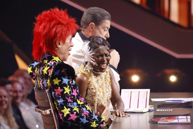 The judges Jorge Gonzalez dressed as David Bowie, Motsi Mabuse dressed as Josephine Baker and Joachim Llambi dressed as John Travolta at the fourth dance show of the 19th season of the RTL dance show Lets Dance at the Coloneum Cologne, 29 03 2026 NRW Germany Copyright: xChristophxHardtx