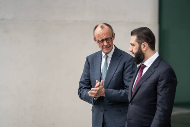 Federal Chancellor Friedrich Merz welcomes Syrian interim president Ahmed al Sharaa Chancellor Friedrich Merz welcomes Syrian interim president Ahmed al Sharaa Le chance