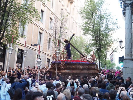 April 1, 2026, Madrid, Madrid, Spain: MADRID, SPAIN - APRIL 1: A large procession of Christ of the Gypsies through the streets of Madrid on April 1, 2026 in Madrid, Spain. Madrid Spain - ZUMAh199 20260401_zip_h199_002 Copyright: xAaronxHerediax