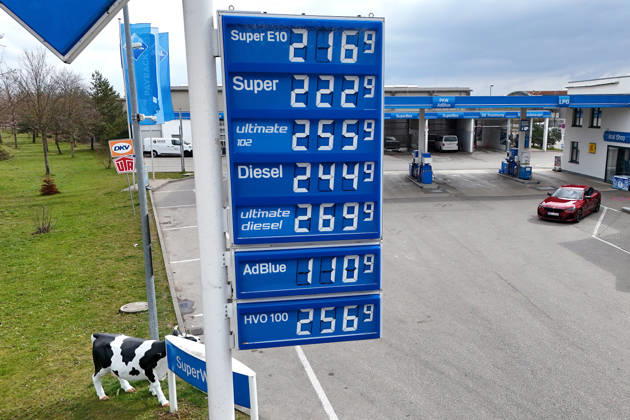 After new refueling rule DIESEL fuel reaches historic high on 02 04 2026 at this gas station in Munich Fuel prices exceed historic highs No end in sight new highs in refueling every day Exploding fuel prices due to Iran war continue Gasoline prices at a gas station in Munich