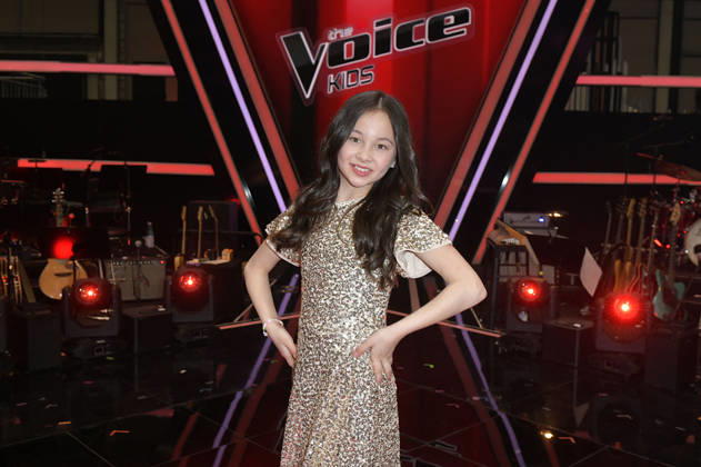 Angelina from Team Leony at the photocall with the finalists and coaches of the 14th season of the TV show The Voice Kids in Studio H Berlin Adlershof Berlin, 03 04 2026 Foto:xM.xBehrensx xFuturexImagex kids_6478