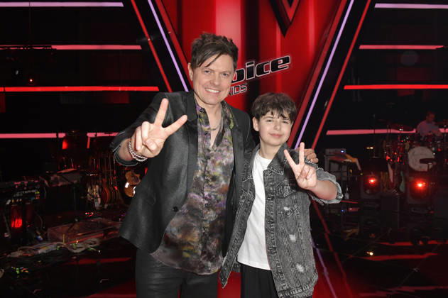 Michael Patrick Kelly and Renat from Team Michael Patrick at the photocall with the finalists and coaches of the 14th season of the TV show The Voice Kids in Studio H Berlin Adlershof Berlin, 03 04 2026 Foto:xM.xBehrensx xFuturexImagex kids_6494