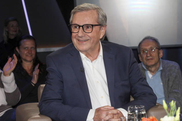 ABB TALKSHOW Jan Hofer news presenter guest on the NDR talk show , from the NDR 3 studio on Friday 03 04 2026 in Hamburg Hamburg Germany