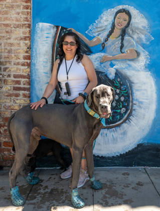 April 4, 2026, Los Angeles, California, USA: People and their pets line up in Olvera Street in Los Angeles to receive a blessing from Archbishop Jose Gomez in a Catholic tradition that celebrates St. Francis of AssisiÃ¢â‚¬â ¢s love of animals. Among them is this dog named Missy. This centuries-old tradition, usually held the Saturday before Easter, has been a part of Olvera StreetÃ¢â‚¬â ¢s history since 1930. Los Angeles USA  - ZUMAh234 20260404_zsp_h234_010 Copyright: xMarkxEdwardxHarrisx