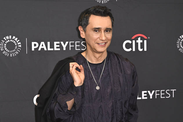 Carlos Manuel Vesga at the screening of the Apple TV series Pluribus at the 43 PaleyFest LA 2026 at the Dolby Theatre Los Angeles, 04 04 2026 Foto:xD.xStarbuckx xFuturexImagex pluribus_6420