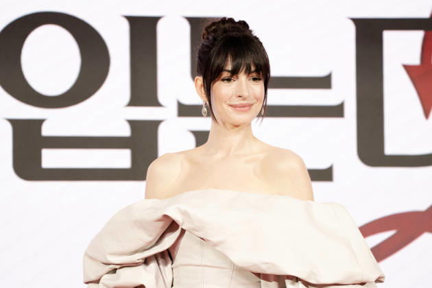 The Devil Wears Prada 2 press conference in Seoul SEOUL, SOUTH KOREA - APRIL 08: Anne Hathaway poses during a press conference for the movie The Devil Wears Prada 2 at Four Seasons Hotel on April 08, 2026 in Seoul, South Korea. Hwawon Lee Anadolu Seoul South Korea. Editorial use only. Please get in touch for any other usage.  Copyright: x2026xAnadoluxHwawonxLeex