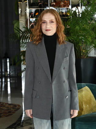 Isabelle Huppert At Rendez-Vous Film Festival - Rome Isabelle Huppert attending the Rendez-Vous Film Festival in Rome, Italy on April 8, 2026. Photo by Marco Provvisionato IPA ABACAPRESS.COM Rome Italy  Copyright: xIPA ABACAx