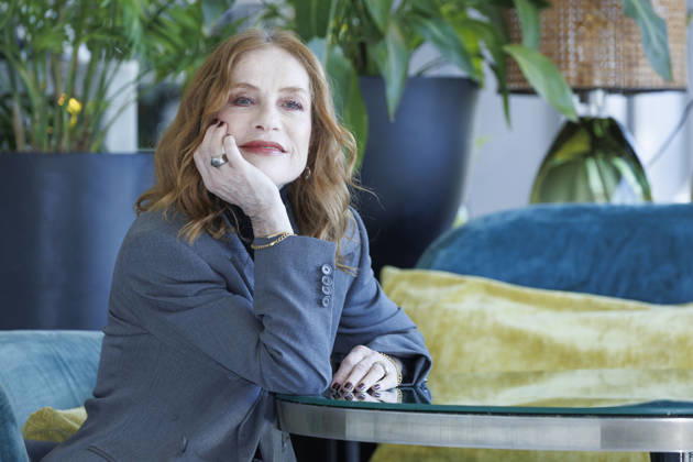 April 8, 2026, Rome, Italy: Isabelle Huppert attends the photocall for the movie La donna piÃ¹ ricca del mondo at Sofitel HTL Villa Borghese. Rome Italy  - ZUMAs197 20260408_aaa_s197_015 Copyright: xEmanuelaxVertollix