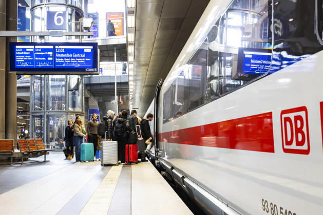 Berlin Central Station ICE at platform with passengers ICE144 to Amsterdam CS 24 03 2026, Berlin, Germany