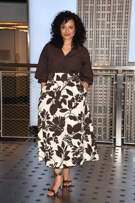 NEW YORK, NY APRIL 9 Judy Reyes visits the Empire State Building ahead of the Season Finale of Scrubs revival on ABC on April 9, 2026 in New York City Photo Credit John Fycke AdMedia 454910 2026 04 09 New York New York City Copyright: xAdMediax STAR_454910_012