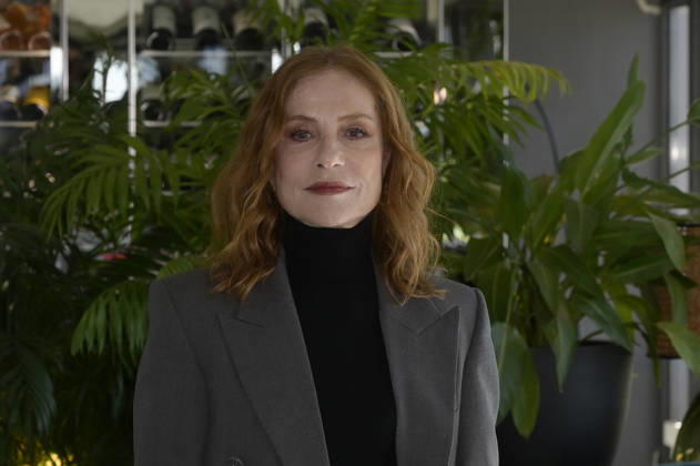 April 8, 2026, Rome, Italy: Isabelle Huppert attends the photocall of movie La donna più ricca del mondo (La femme la plus riche au monde) at Sofitel Hotel Villa Borghese. Rome Italy - ZUMAs197 20260408_aaa_s197_177 Copyright: xMarioxCartellix