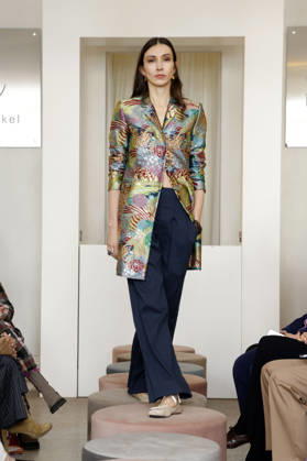 Lia Kemendi at the Anja Gockel Fashion Show Fresh for the senses in the Paris 44 showroom by Anja Gockel Berlin, 10 04 2026 Foto:xAgenturxWehnertx xduxVinagex xFuturexImagex gockel_6488