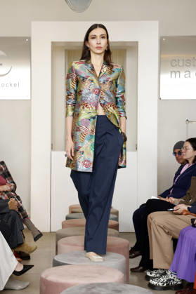 Lia Kemendi at the Anja Gockel Fashion Show Fresh for the senses in the Paris 44 showroom by Anja Gockel Berlin, 10 04 2026 Foto:xAgenturxWehnertx xduxVinagex xFuturexImagex gockel_6489