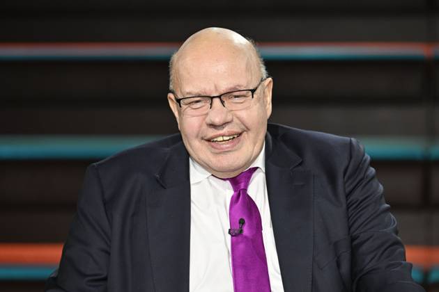 Peter Altmaier Politician 04 26 her Peter Altmaier on April 1, 2026 in Markus Lanz , ZDF TV Television Talk Show Talk Show Germany German German man Ex Federal Minister of Economics CDU former former Minister Federal Minister of Economics Politics German politician cross portrait smiling