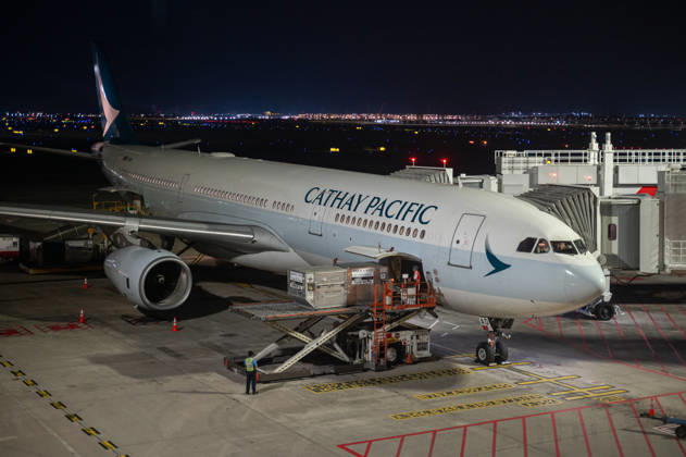 23 03 2026, Singapore, Republic of Singapore, Asia An Airbus A330 300 passenger aircraft of Cathay Pacific Airways with registration B LAD parks at a gate at Singapore Changi International Airport SIN Cathay Pacific is a member of the Oneworld airline alliance, an international network of airlines