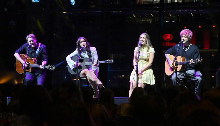 2026 CMA Triple Play Awards Chord Overstreet, Summer Overstreet, Harmony Overstreet and Nash Overstreet onstage at the 2026 CMA Triple Play Awards at the Country Music Hall of Fame and Museum on April 13, 2026 in Nashville, TN. Nashville Country Music Hall of Fame and Museum Tennessee USA Copyright: xTammiexArroyo AFF-USA.comx