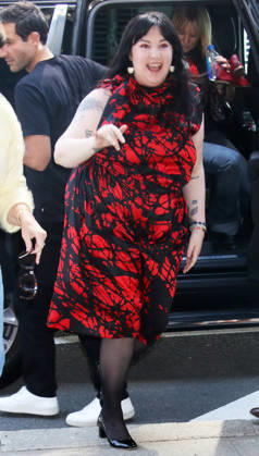 NEW YORK, NY- APRIL 14: Lena Dunham seen at The Drew Barrymore Show on April 14, 2026 in New York City. Copyright: xRWx