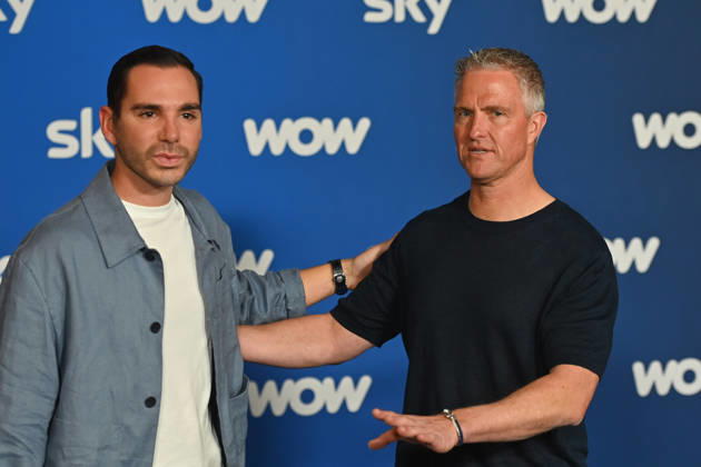 v re Ralf SCHUMACHER with partner Etienne BOUSQUET CASSAGNE Munich program presentation SKY SPOTLIGHT, Sky Originals on 15 04 2026 at the Hotel Bayerischer Hof