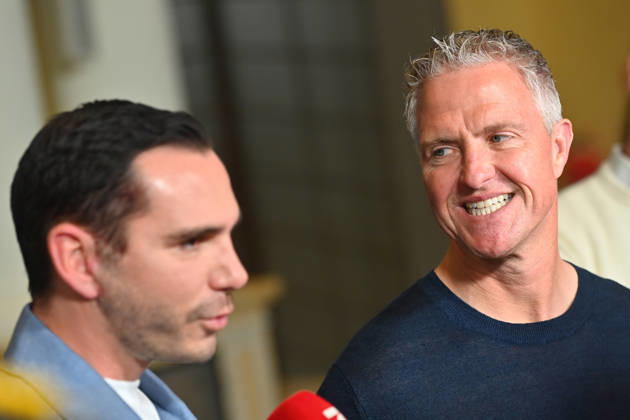 v re Ralf SCHUMACHER with partner Etienne BOUSQUET CASSAGNE Munich program presentation SKY SPOTLIGHT, Sky Originals on 15 04 2026 at the Hotel Bayerischer Hof