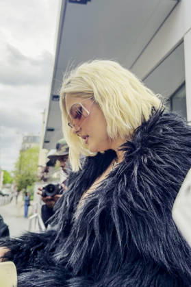 Singer Bebe Rexha arrives at the NRJ studios in Paris, France, April 15, 2026 Jack Bussat Bestimage Singer Bebe Rexha was seen in Paris as she attended an NRJ music émission Paris France Copyright: xJackxBussatx xBestimagexJackxBussatx xBestimagex