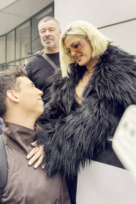 Singer Bebe Rexha arrives at the NRJ studios in Paris, France, April 15, 2026 Jack Bussat Bestimage Singer Bebe Rexha was seen in Paris as she attended an NRJ music émission Paris France Copyright: xJackxBussatx xBestimagexJackxBussatx xBestimagex