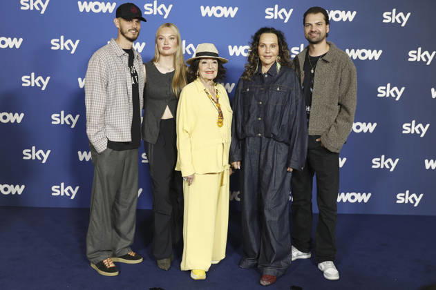 Nino Sifkovits, Cheyenne Savannah Ochsenknecht, Bärbel Wierichs, Natascha Ochsenknecht and Jimi Blue Ochsenknecht at the Sky Spotlight program presentation at the Hotel Bayerischer Hof Munich, 15 04 2026 Foto:xAgenturxWehnertx xZichyx xFuturexImagex sky_6434