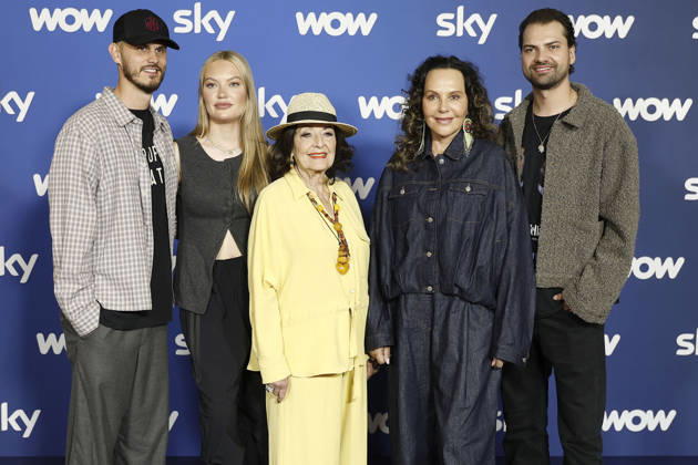 Nino Sifkovits, Cheyenne Savannah Ochsenknecht, Bärbel Wierichs, Natascha Ochsenknecht and Jimi Blue Ochsenknecht at the Sky Spotlight program presentation at the Hotel Bayerischer Hof Munich, 15 04 2026 Foto:xAgenturxWehnertx xZichyx xFuturexImagex sky_6435