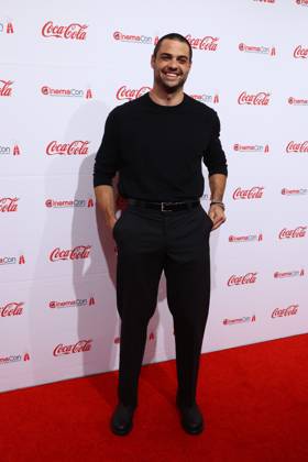 Noah Centineo at arrivals for CinemaCon 2026 Big Screen Achievement Awards, OMNIA Nightclub, The Dolby Colosseum, Caesars Palace, Las Vegas, NV, April 16, 2026. Photo By: JA Everett Collection CinemaCon 2026 Big Screen Achievement Awards PUBLICATIONXNOTxINxCANxCHNxFRAxITAxJPNxNORxPOLxRUSxESPxUKxUSA