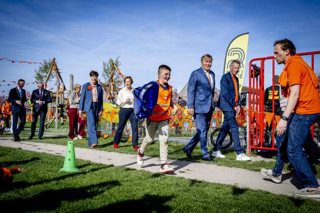 ZEEWOLDE - King Willem-Alexander will give the starting signal for the King s Games during the national opening at public primary school Panta Rhei and ICB Kaleidoscoop in Zeewolde. Traditionally, the King s Games start with the joint King s Breakfast. Subsequently, the King will open the games and visit various sports and games activities. ROBIN UTRECHT ANP netherlands out - belgium out  Copyright: xx x556004639x originalFilename: 556004639.jpg