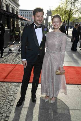 ABB PRESS BALL Felix Banaszak and his wife, Federal Chairman of Buendnis 90 Die Gruenen, as guests at the 73rd Federal Press Ball at the Hotel Adlon Kempinski on 17 April 2026 in Berlin