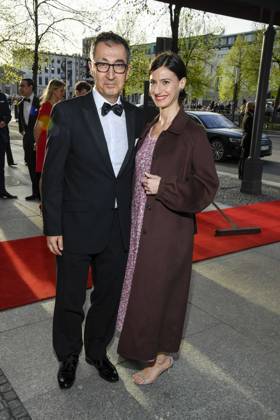 ABB PRESS BALL Cem Ozdemir with his wife Flavia Zaka as guests at the73 Federal Press Ball at the Hotel Adlon Kempinski on 17 04 2026 in Berlin