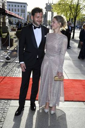ABB PRESS BALL Felix Banaszak and his wife, Federal Chairman of Buendnis 90 Die Gruenen, as guests at the 73rd Federal Press Ball at the Hotel Adlon Kempinski on 17 April 2026 in Berlin